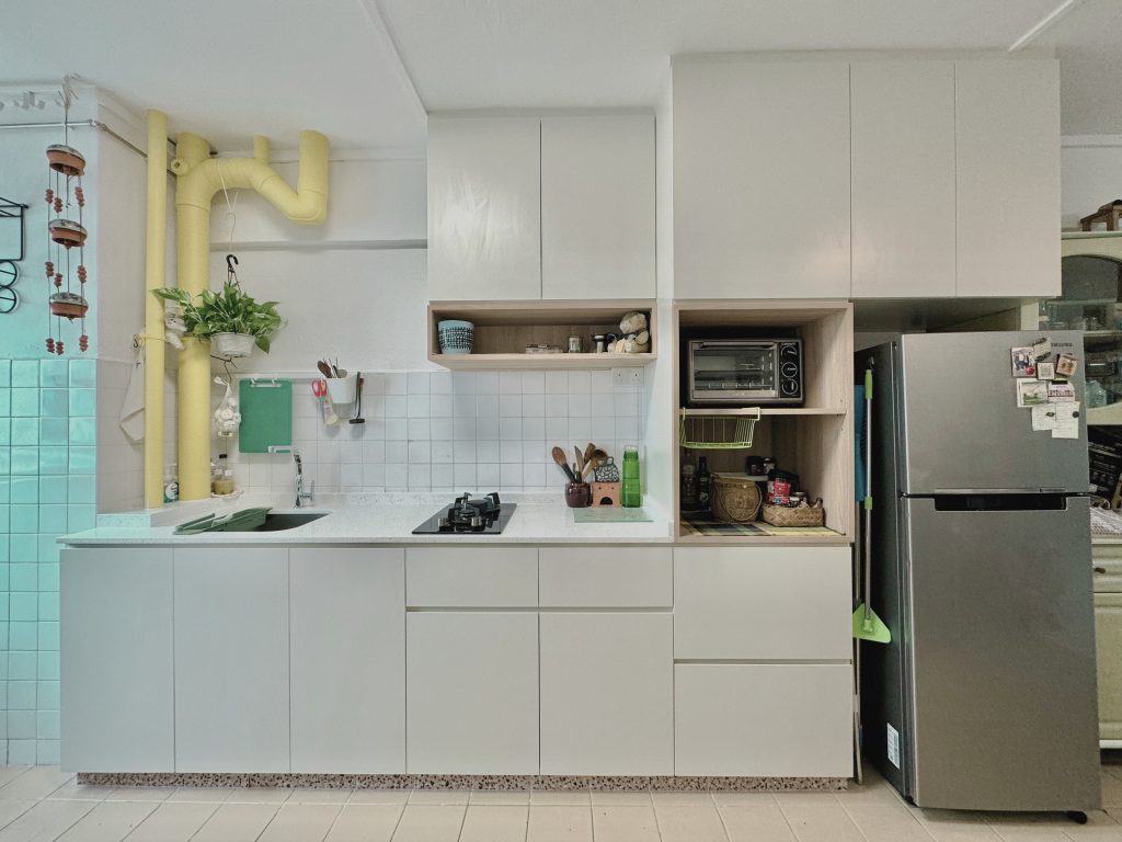 Kitchen at 404 Tampines St 41, published by Handyz Conceptz